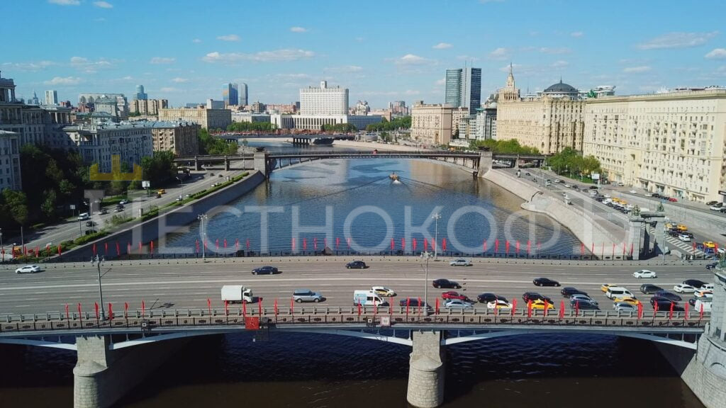 Белый дом - Правительсво РФ рядом с МФК ОКО